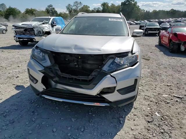 2018 Nissan Rogue S VIN: JN8AT2MT2JW490956 Lot: 82378075