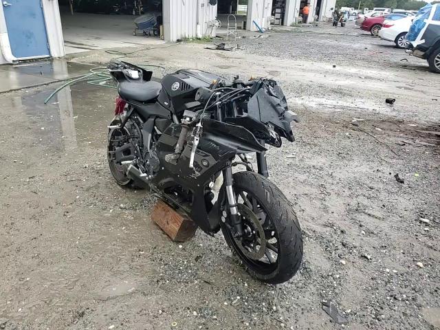 2025 Yamaha Yzfr7 VIN: JYARM38E0SA017676 Lot: 85850535