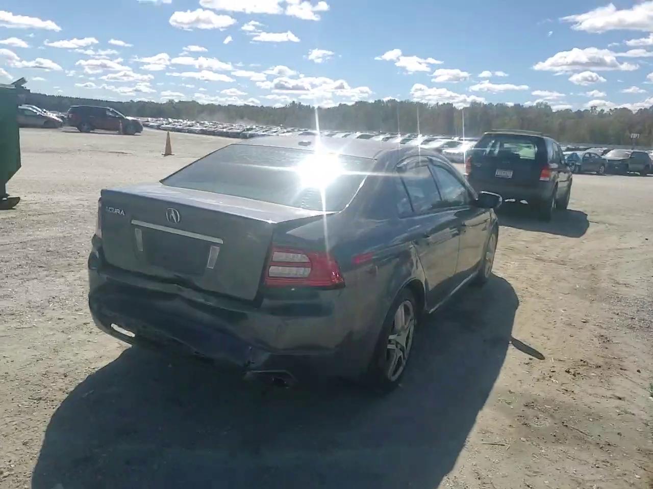 Фото: 19UUA66277A023288