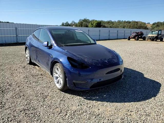 2023 Tesla Model Y VIN: 7SAYGDEE2PF631633 Lot: 80644745