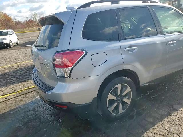 2017 Subaru Forester 2.5I Premium VIN: JF2SJAEC3HH468141 Lot: 86856595