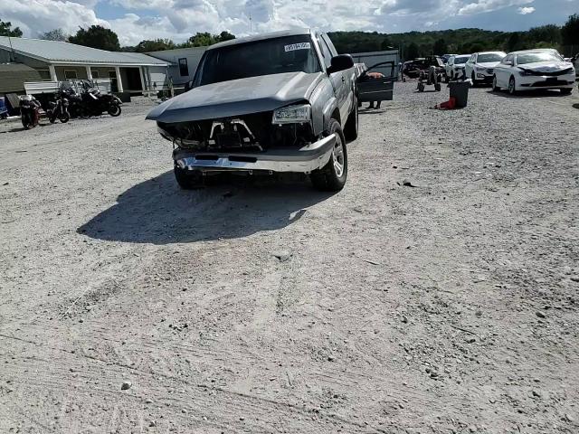 2006 Chevrolet Silverado K1500 VIN: 2GCEK19B861138201 Lot: 85184105