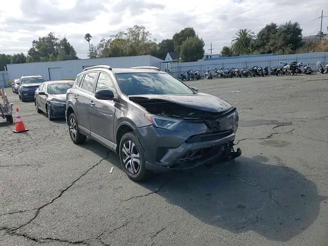 2017 Toyota Rav4 Le VIN: JTMBFREV8HJ167843 Lot: 82296015