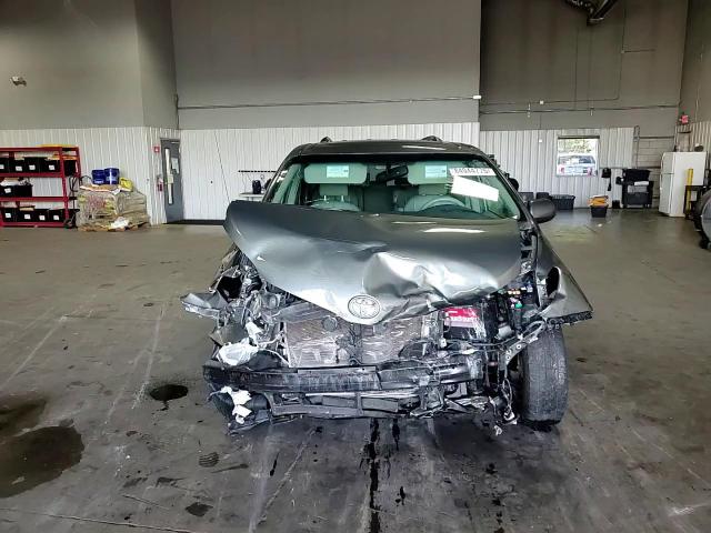 2014 Toyota Sienna Xle VIN: 5TDYK3DC9ES447000 Lot: 84944775