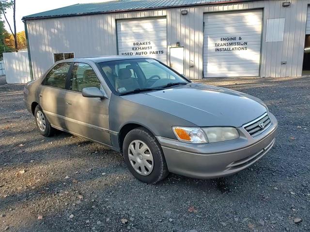 2000 Toyota Camry Ce VIN: 4T1BG22K3YU687621 Lot: 87462595