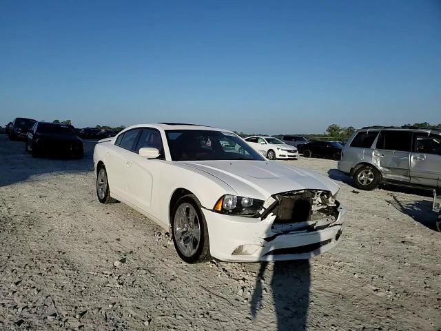 2013 Dodge Charger Sxt VIN: 2C3CDXHG4DH555745 Lot: 81965075