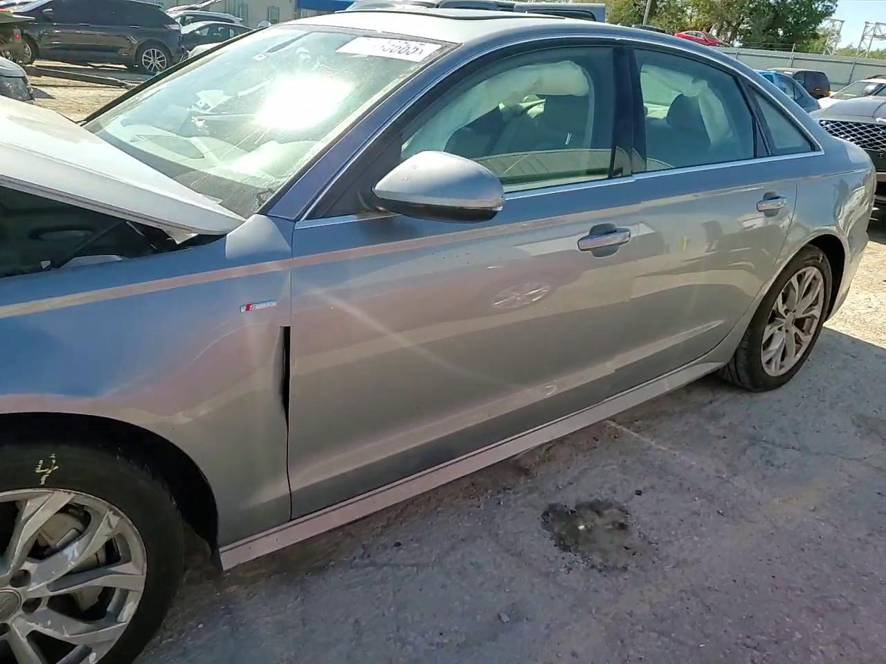 Фото: WAUD8AFC5JN036091