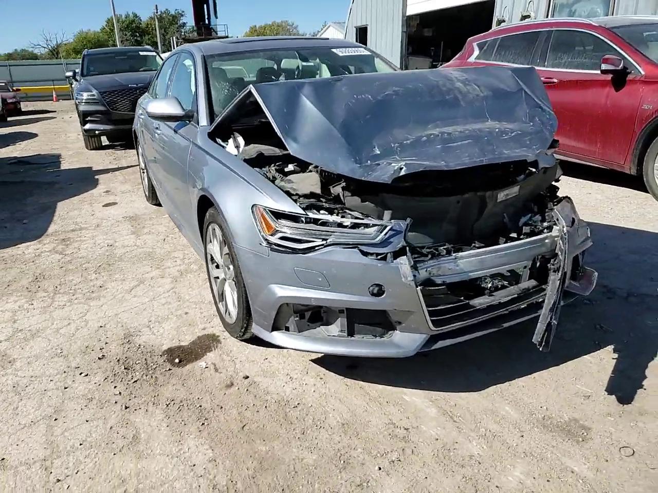 Фото: WAUD8AFC5JN036091