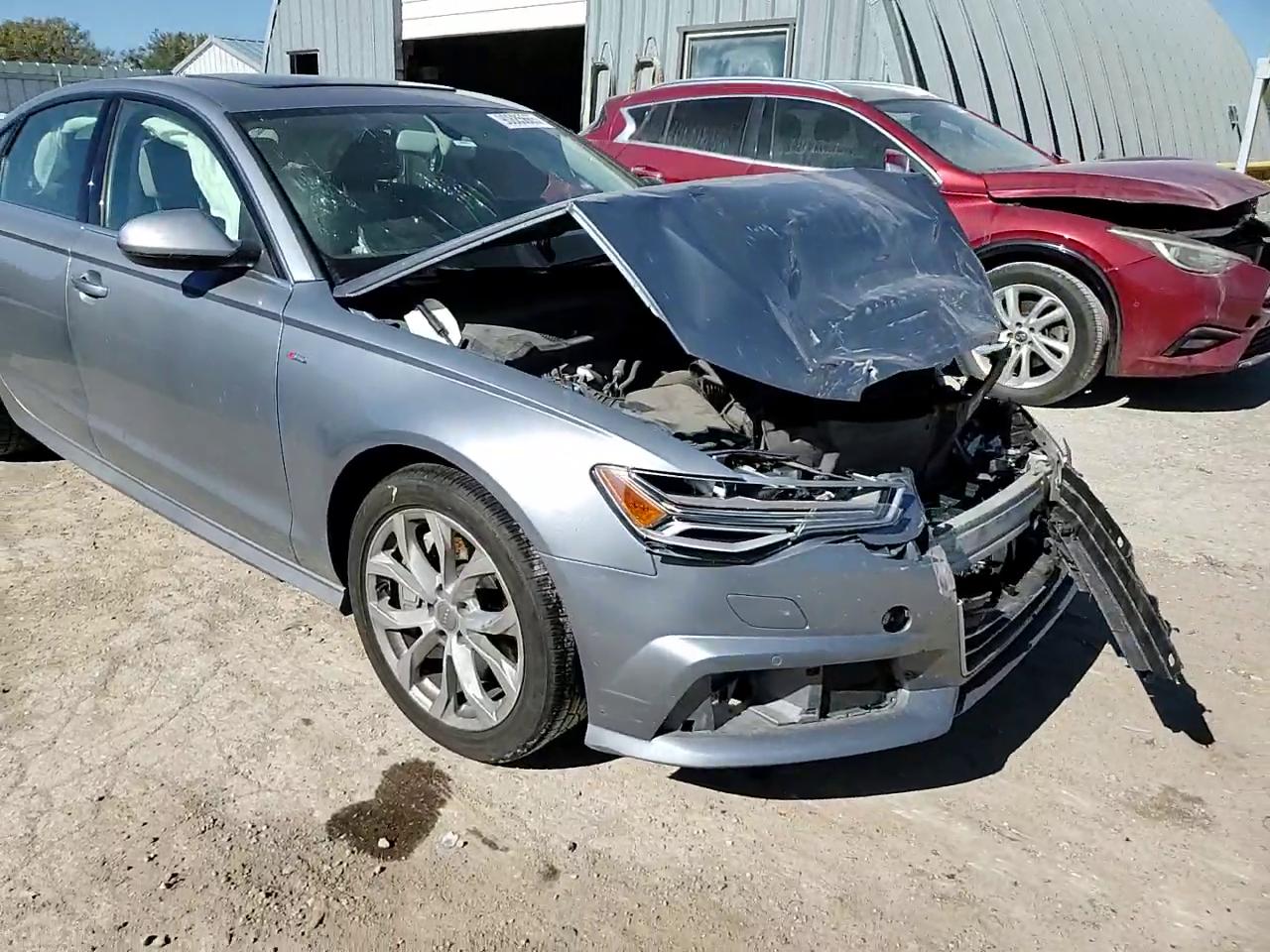 Фото: WAUD8AFC5JN036091