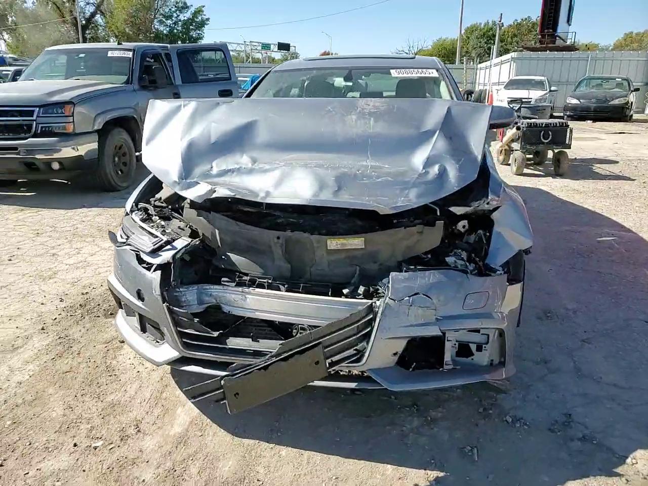 Фото: WAUD8AFC5JN036091