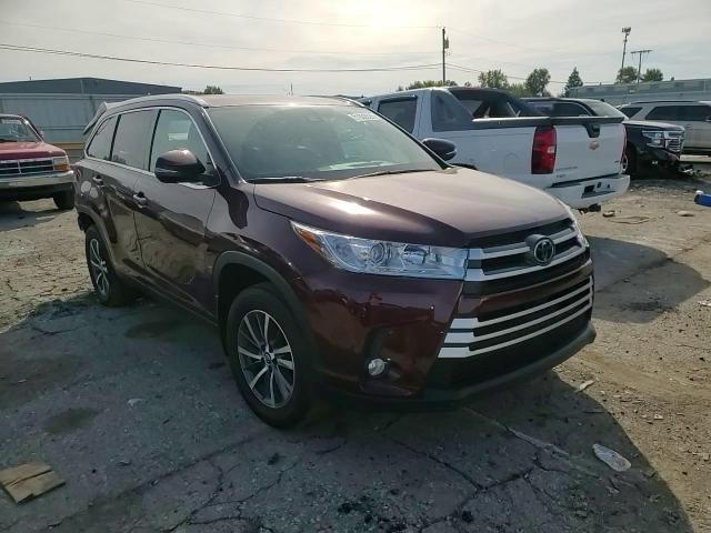 2019 Toyota Highlander Se VIN: 5TDJZRFH1KS945003 Lot: 81939025