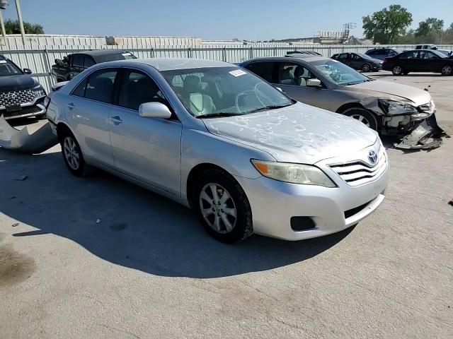 2011 Toyota Camry Base VIN: 4T1BF3EK1BU763073 Lot: 85130335