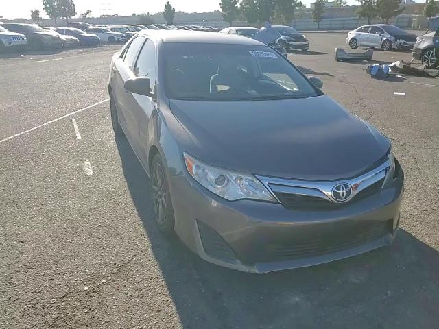 2014 Toyota Camry L VIN: 4T4BF1FK8ER374461 Lot: 90690485