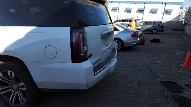 2019 GMC Yukon Xl Denali VIN: 1GKS2HKJ2KR115886 Lot: 90073415