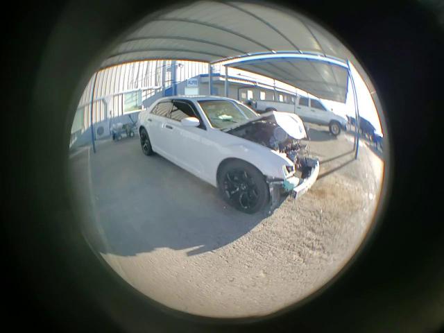 2018 Chrysler 300 S VIN: 2C3CCABG1JH214047 Lot: 82282155