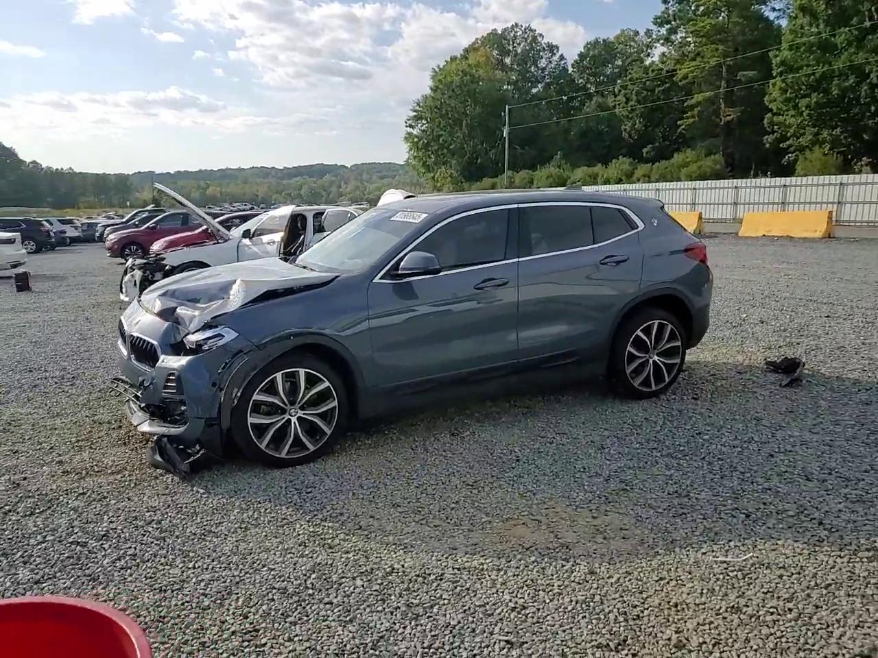 Фото: WBXYH9C04M5S09880