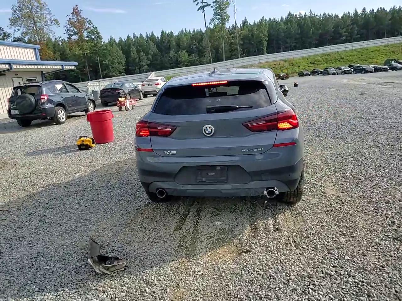 Фото: WBXYH9C04M5S09880