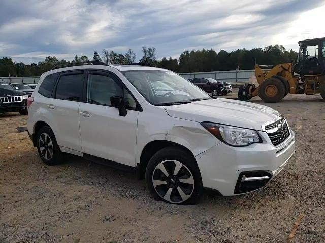 2017 Subaru Forester 2.5I Premium VIN: JF2SJAGC9HH592119 Lot: 82297745