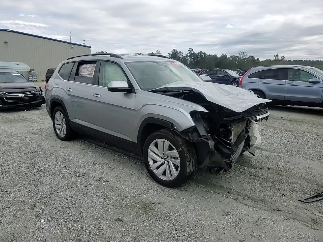 Фото: 1V2HR2CA4MC598749