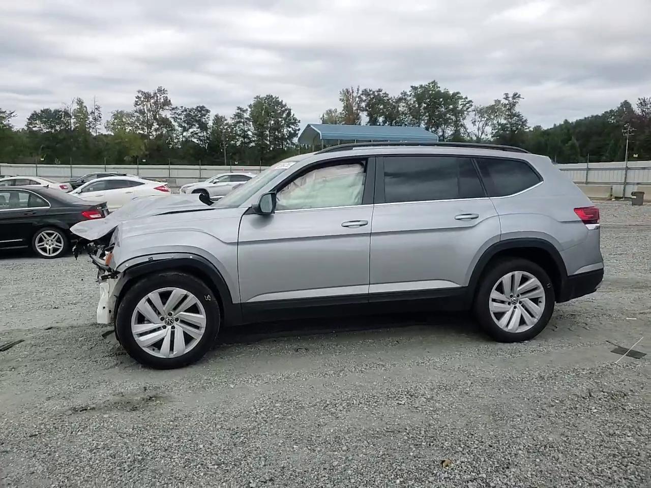 Фото: 1V2HR2CA4MC598749