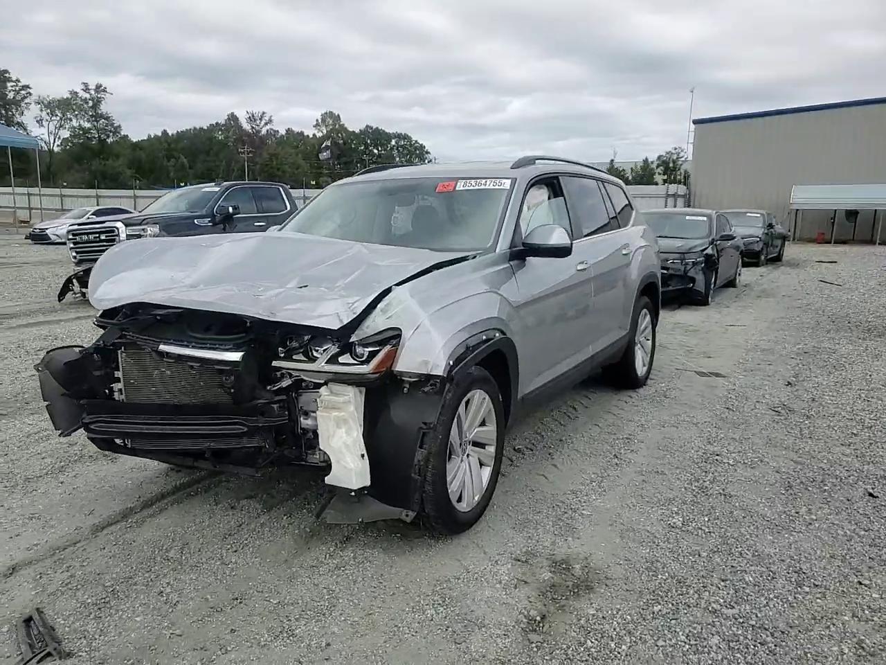 Фото: 1V2HR2CA4MC598749