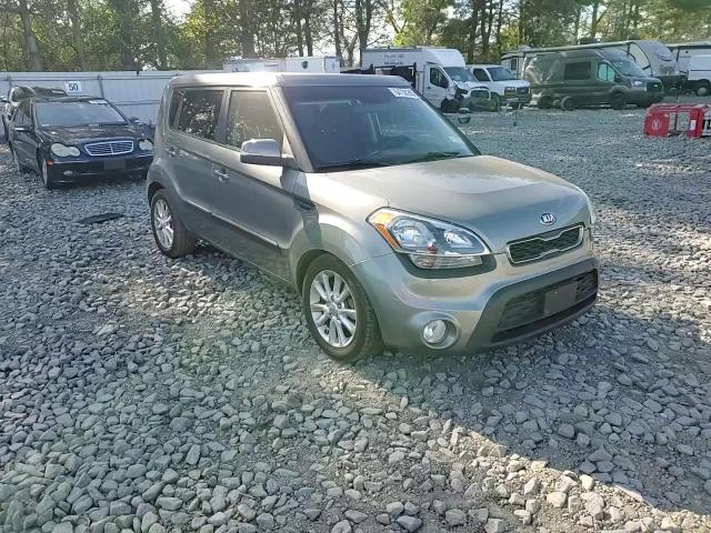 2013 Kia Soul + VIN: KNDJT2A61D7521171 Lot: 84730245