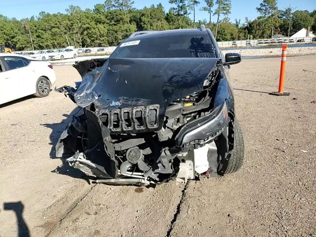 2019 Jeep Cherokee Latitude VIN: 1C4PJLCB9KD175790 Lot: 90297335