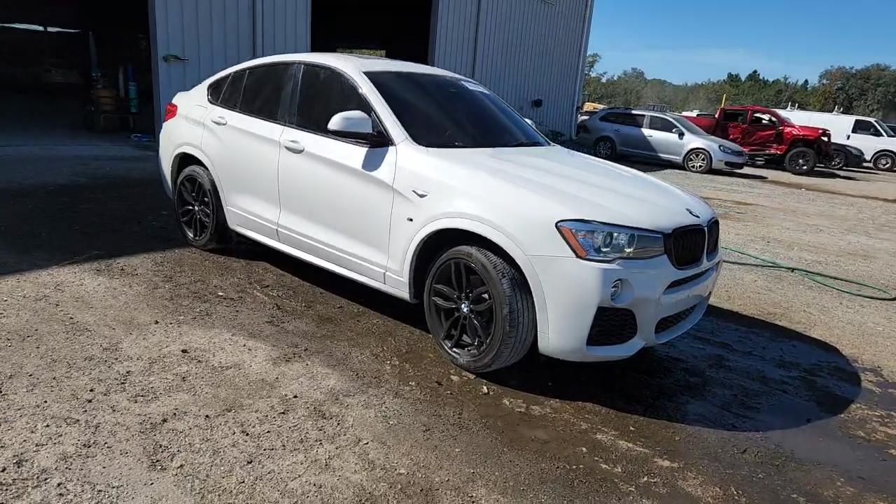 Фото: 5UXXW3C56J0T83089