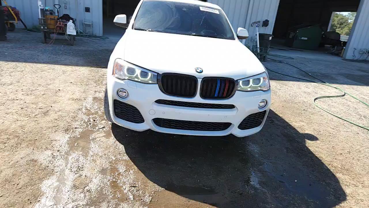 Фото: 5UXXW3C56J0T83089