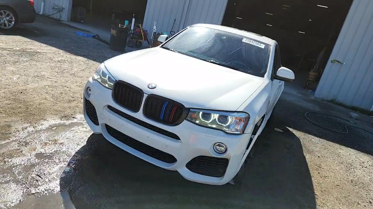 Фото: 5UXXW3C56J0T83089