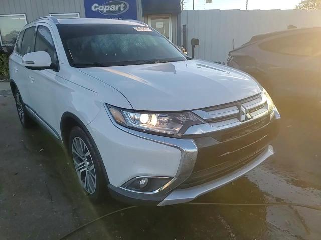 2017 Mitsubishi Outlander Se VIN: JA4AZ3A35HZ057526 Lot: 85189255