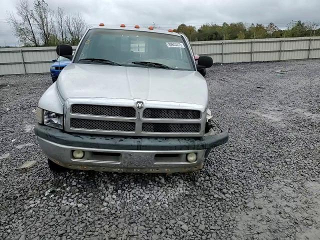2001 Dodge Ram 3500 VIN: 1B7MC33711J607880 Lot: 89843475