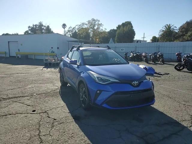 2020 Toyota C-Hr Xle VIN: JTNKHMBX2L1067275 Lot: 82332295