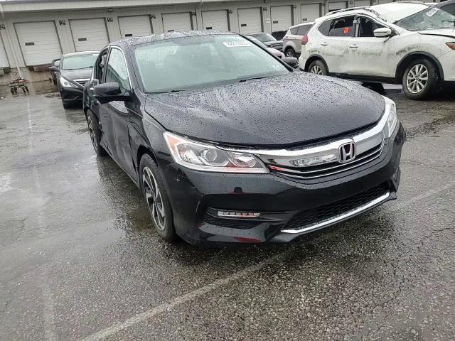 2017 Honda Accord Ex VIN: 1HGCR2F71HA195522 Lot: 82275005