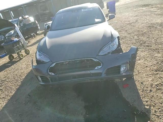 2014 Tesla Model S VIN: 5YJSA1H25EFP63755 Lot: 84574065