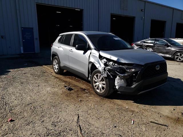2025 Toyota Corolla Cross L VIN: 7MUAAAAG1SV138946 Lot: 82477905