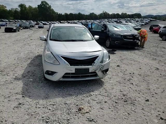 2017 Nissan Versa S VIN: 3N1CN7AP9HL825653 Lot: 82304835