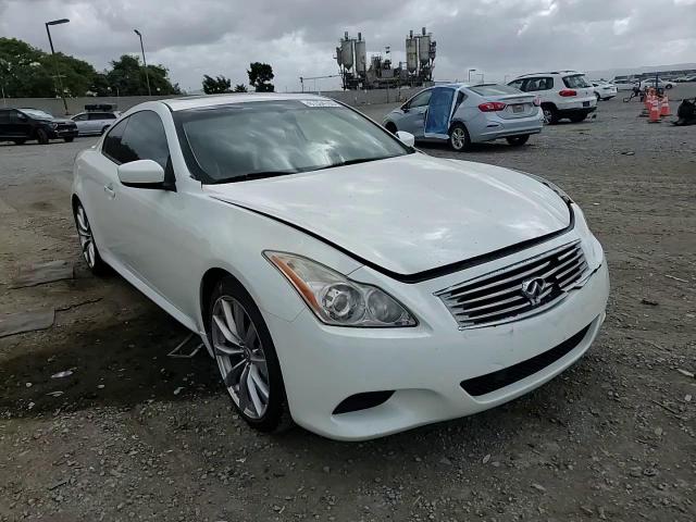 2008 Infiniti G37 Base VIN: JNKCV64E78M130240 Lot: 81934765