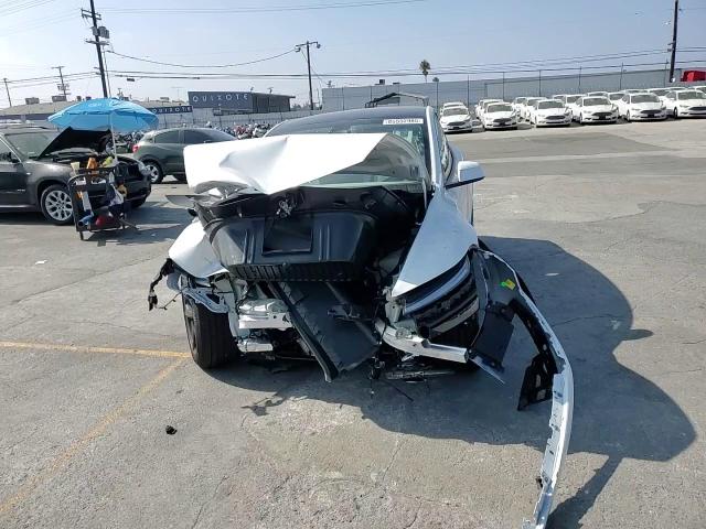 2026 Tesla Model Y VIN: 7SAYGDED0TF439872 Lot: 85552985