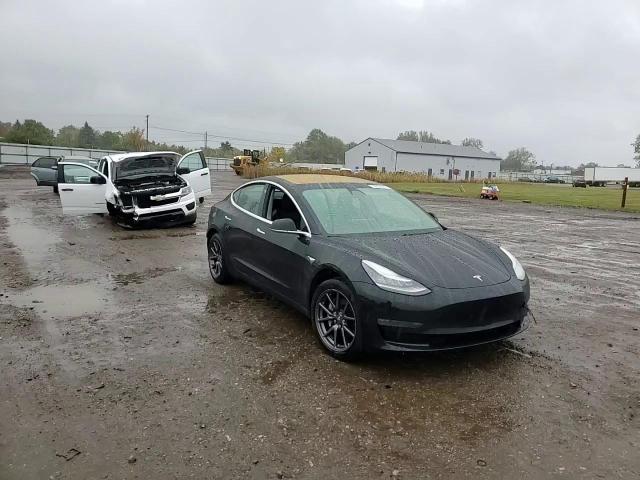 2019 Tesla Model 3 VIN: 5YJ3E1EA2KF398502 Lot: 82234925