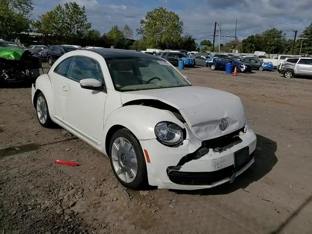 2013 Volkswagen Beetle VIN: 3VWJP7AT5DM610512 Lot: 84768355