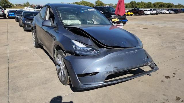 2023 Tesla Model Y VIN: 7SAYGDEE3PA103726 Lot: 90580685
