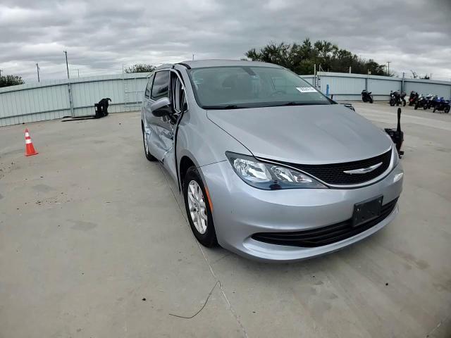 2020 Chrysler Voyager Lx VIN: 2C4RC1CG4LR113277 Lot: 90528155