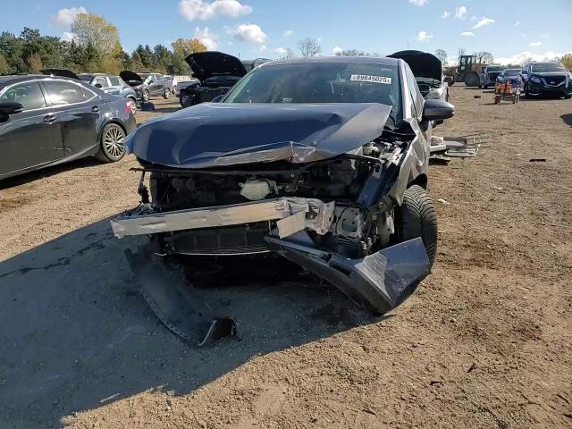 2018 Honda Clarity Touring VIN: JHMZC5F39JC020744 Lot: 89845025