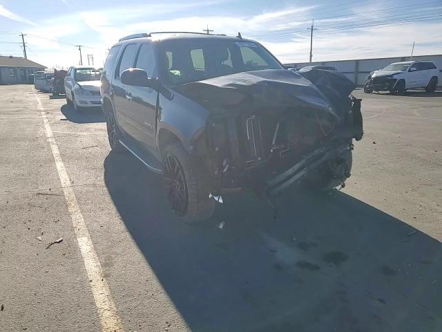 2008 GMC Yukon Denali VIN: 1GKFK63808J186495 Lot: 82771085