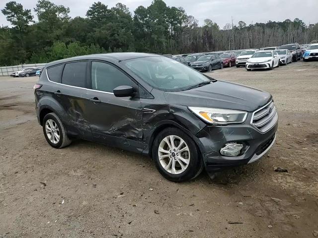 2017 Ford Escape Se VIN: 1FMCU9GD3HUC45843 Lot: 87287325