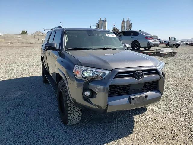2022 Toyota 4Runner Sr5/Sr5 Premium VIN: JTENU5JR4N6020157 Lot: 82191295