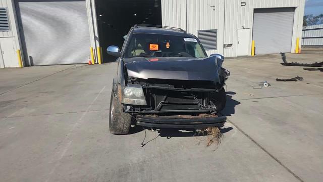 2011 Chevrolet Tahoe K1500 Ltz VIN: 1GNSKCE09BR138865 Lot: 85668495