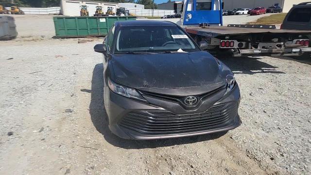 2018 Toyota Camry L VIN: 4T1B11HK4JU551779 Lot: 82240195