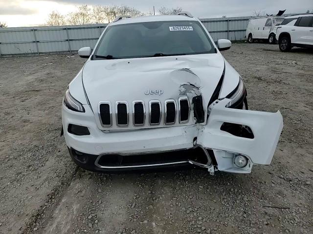 2018 Jeep Cherokee Limited VIN: 1C4PJLDB8JD561761 Lot: 82623455